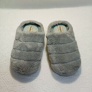 Dearfoams Foam Slippers Gray Quilted Memory Size US 7-8 Womens Cozy Indoor Shoes